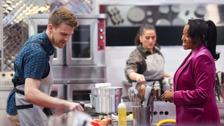 NEXT LEVEL CHEF: L-R: Contestant Austin, contestant Iman and Nyesha Arrington in the NEXT LEVEL CHEF episode "Pro Chef" airing Thursday, Feb. 27 (8:00-9:00 PM ET/PT) on FOX. CR: Lorraine O’Sullivan / FOX. ©2025 FOX Media LLC.