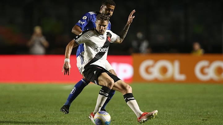 Cruzeiro e Vasco se enfrentam pela rodada 6 do Brasileirão 