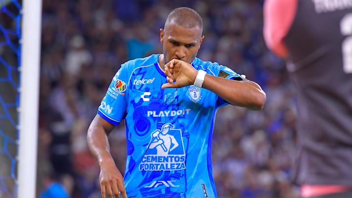 Monterrey v Pachuca - Play-in Torneo Clausura 2025 Liga MX