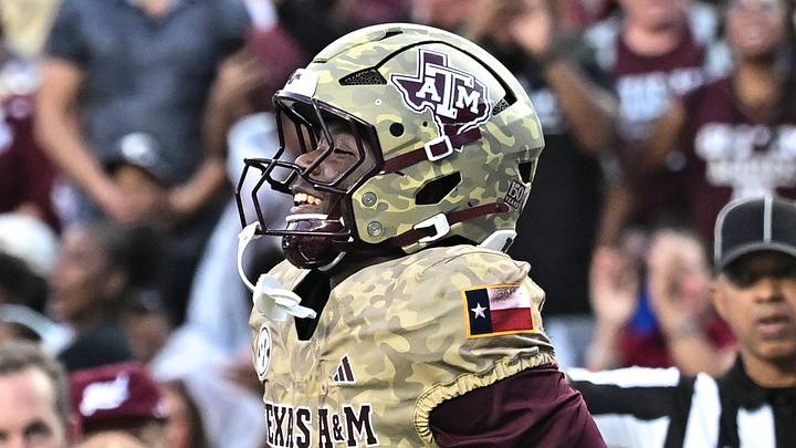 Oct 3, 2026; College Station, Texas, USA; Texas A&M Aggies running back KJ Edwards (0) celebrates after scoreing a touchdown during the first quarter against the Arkansas Razorbacks at Kyle Field. Mandatory Credit: Maria Lysaker-Imagn Images Oct 3, 2026; College Station, Texas, USA; Texas A&M Aggies running back KJ Edwards (0) celebrates after scoreing a touchdown during the first quarter against the Arkansas Razorbacks at Kyle Field. Mandatory Credit: Maria Lysaker-Imagn Images