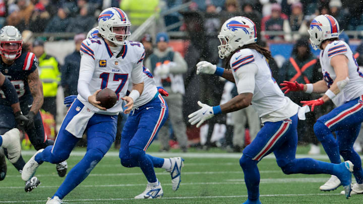 NFL: DEC 14 Bills at Patriots