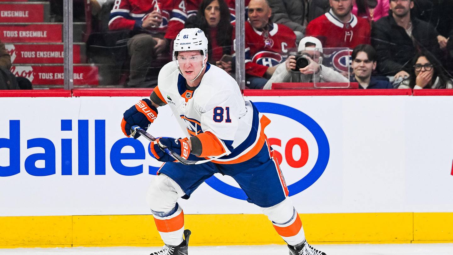 Island of Misfit Toys: Evaluating the Ondrej Palat Trade.