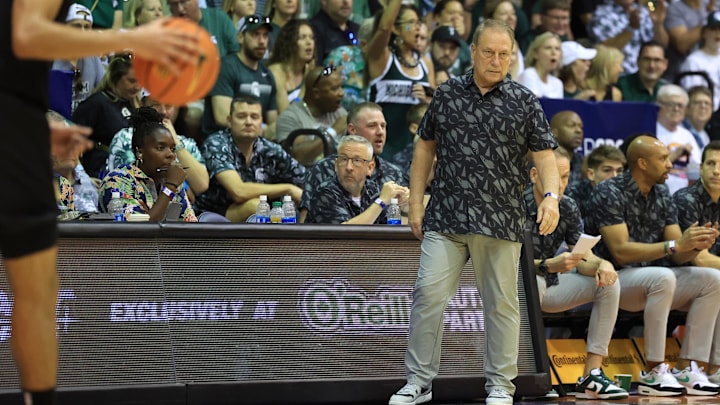 Nov 25, 2024; Lahaina, Hawaii, USA; Michigan State Spartans head coach Tom Izzo watches his team take on the Colorado Buffaloes in the first half of an NCAA college basketball game at Lahaina Civic Center. Mandatory Credit: Marco Garcia-Imagn Images Nov 25, 2024; Lahaina, Hawaii, USA; Michigan State Spartans head coach Tom Izzo watches his team take on the Colorado Buffaloes in the first half of an NCAA college basketball game at Lahaina Civic Center. Mandatory Credit: Marco Garcia-Imagn Images