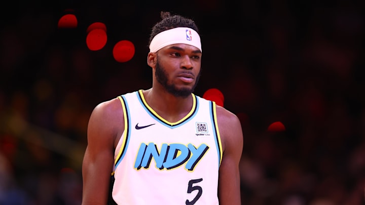 Indiana Pacers forward Jarace Walker (5) 