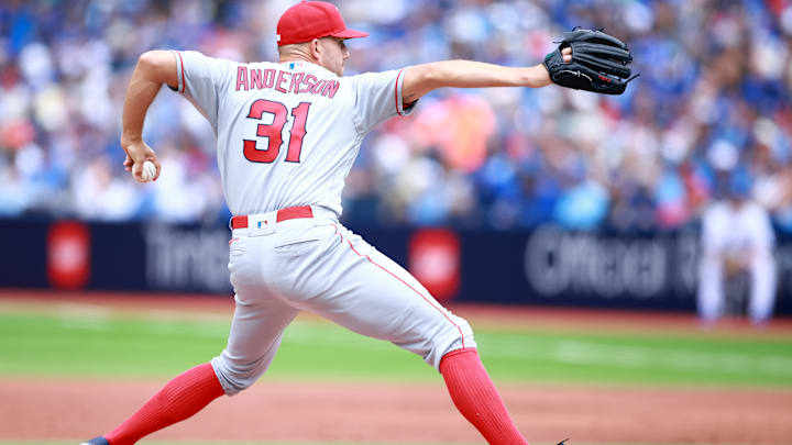Los Angeles Angels v Toronto Blue Jays