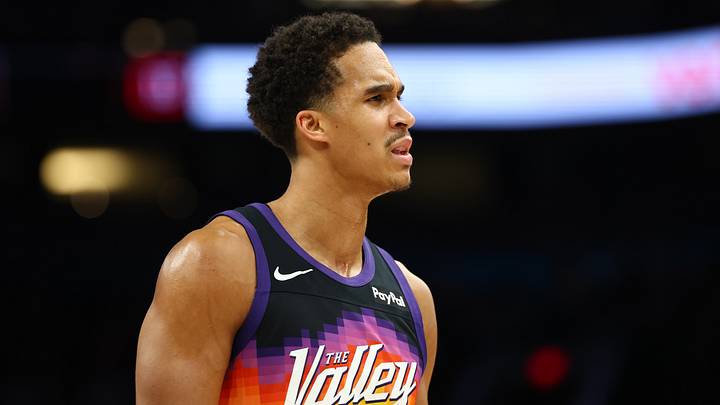 Mar 28, 2026; Phoenix, Arizona, USA; Phoenix Suns forward Oso Ighodaro (11) against the Utah Jazz at Mortgage Matchup Center. Mandatory Credit: Mark J. Rebilas-Imagn Images Mar 28, 2026; Phoenix, Arizona, USA; Phoenix Suns forward Oso Ighodaro (11) against the Utah Jazz at Mortgage Matchup Center. Mandatory Credit: Mark J. Rebilas-Imagn Images