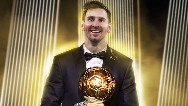 Favori à sa propre succession, Lionel Messi est bien présent parmi les nommés pour le Ballon d'Or 2021. Favori à sa propre succession, Lionel Messi est bien présent parmi les nommés pour le Ballon d'Or 2021.
