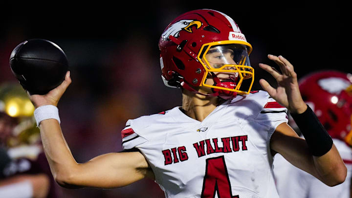 Big Walnut's Eli Stumpf (4) makes a pass in the second half at Ohio Dominican University on Friday, Aug. 22, 2025 in Columbus, Ohio.