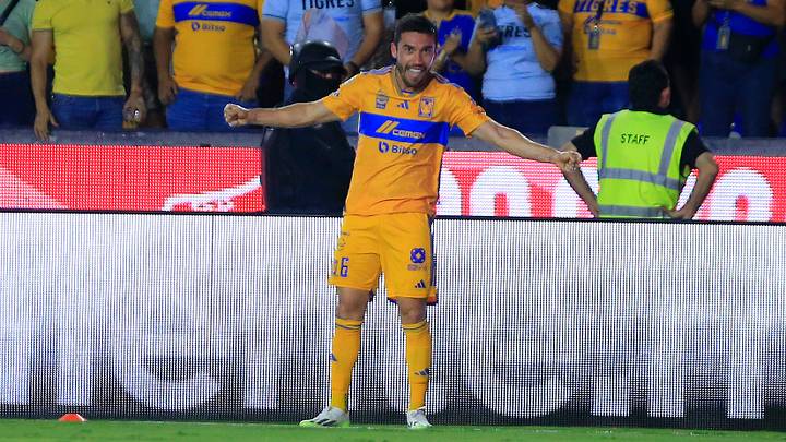 Tigres UANL v Santos Laguna - Torneo Apertura 2023 Liga MX