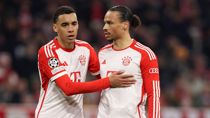 Jamal Musiala mit Leroy Sané