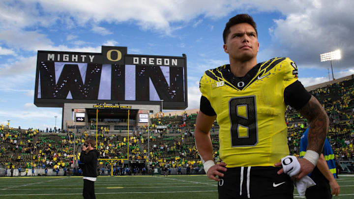 Oregon quarterback Dillon Gabriel leaves the field after the win over Illinois at Autzen Stadium in Eugene Saturday, Oct 26, 2024. Oregon quarterback Dillon Gabriel leaves the field after the win over Illinois at Autzen Stadium in Eugene Saturday, Oct 26, 2024.