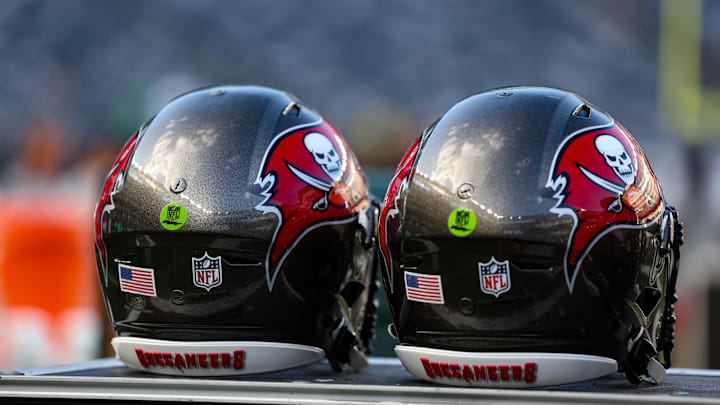 Tampa Bay Buccaneers v New York Jets