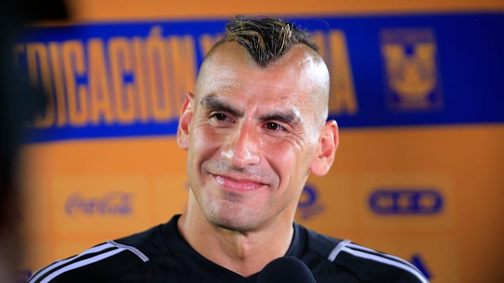 Nahuel Guzmán va por récord de Clásico Regio 