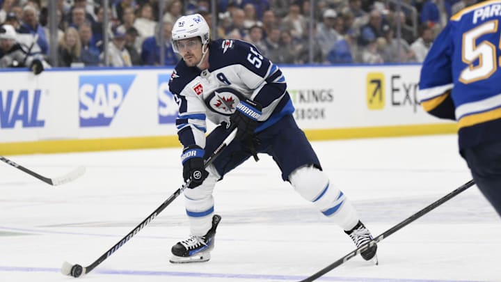 Winnipeg Jets center Mark Scheifele