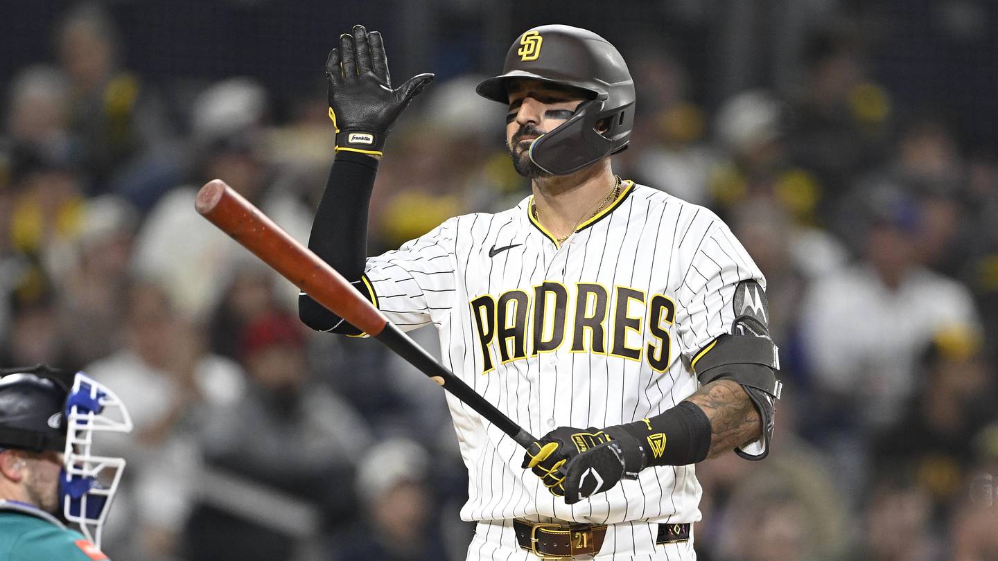 Padres Manager Reveals Reason for Shocking Nick Castellanos DFA