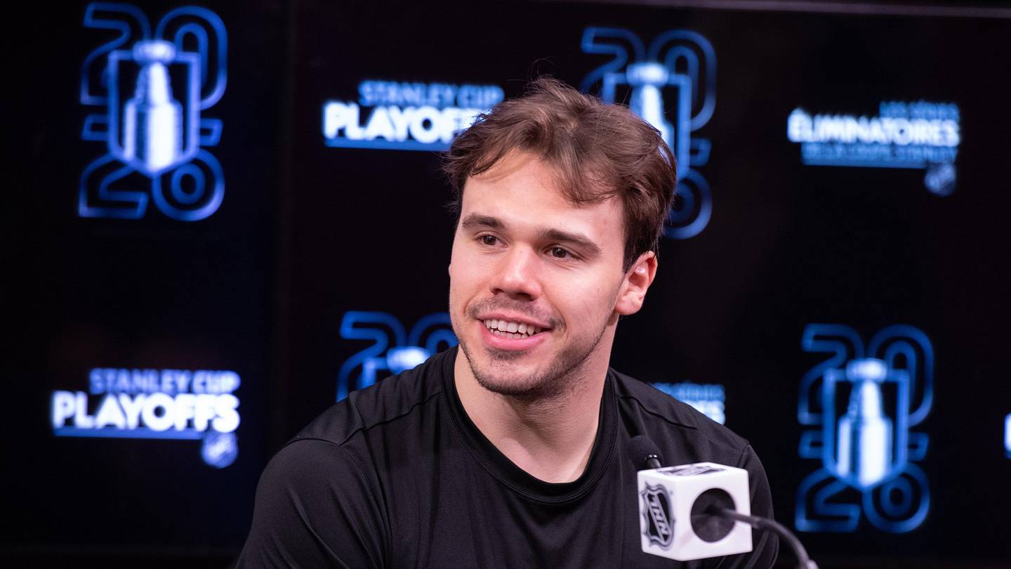 The Stars and the Hurricanes both won their trade deadline deal one year later