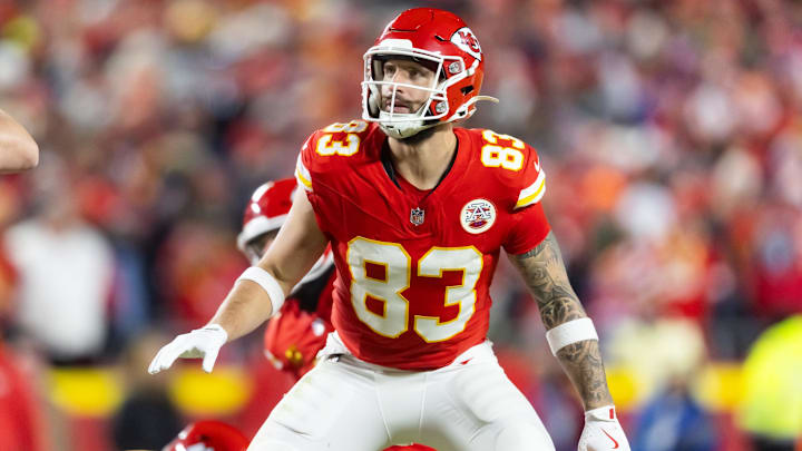 Jan 26, 2025; Kansas City, MO, USA; Kansas City Chiefs tight end Noah Gray (83) against the Buffalo Bills in the AFC Championship game at GEHA Field at Arrowhead Stadium. Mandatory Credit: Mark J. Rebilas-Imagn Images Jan 26, 2025; Kansas City, MO, USA; Kansas City Chiefs tight end Noah Gray (83) against the Buffalo Bills in the AFC Championship game at GEHA Field at Arrowhead Stadium. Mandatory Credit: Mark J. Rebilas-Imagn Images
