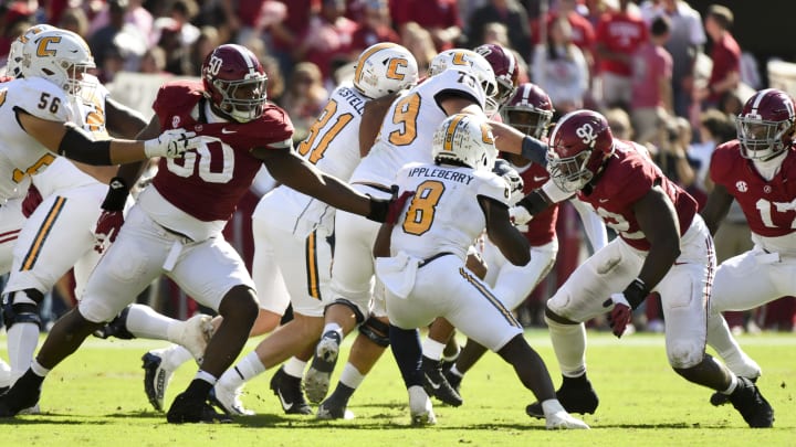 Nov 18, 2023; Tuscaloosa, Alabama, USA;  Alabama Crimson Tide defensive linemen Tim Smith and Justin Eboigbe put in work.