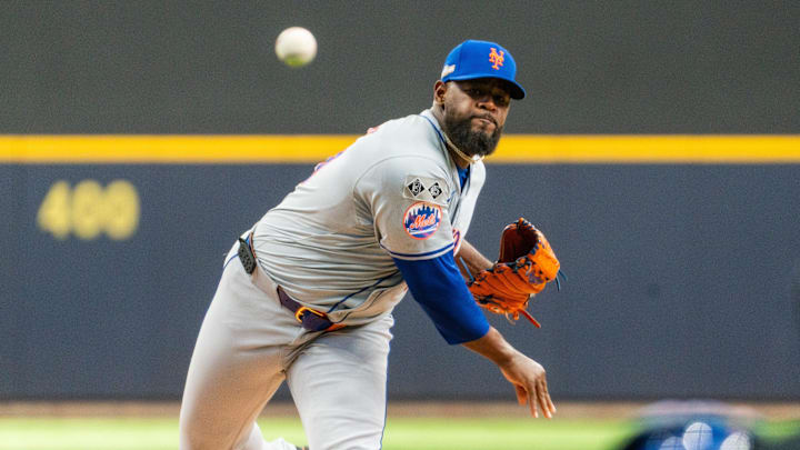 New York Mets starting pitcher Luis Severino (40) pitches during the Game 1 of the wild-card playoff game against the Milwaukee Brewers on Tuesday October 1, 2024 at American Family Field in Milwaukee, Wis.