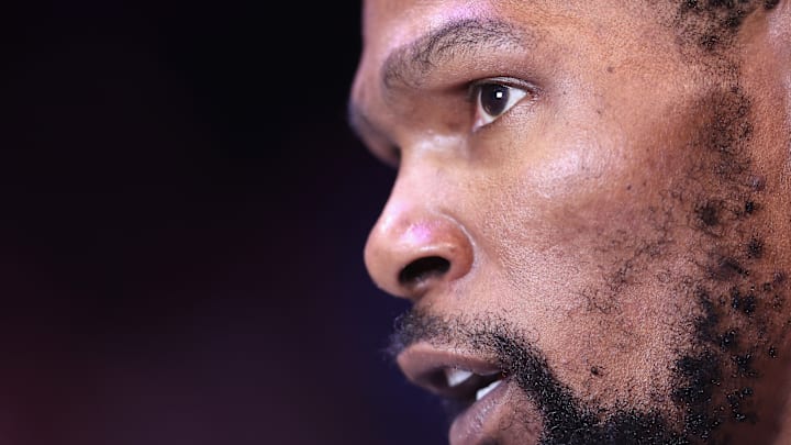 Golden State Warriors v Phoenix Suns