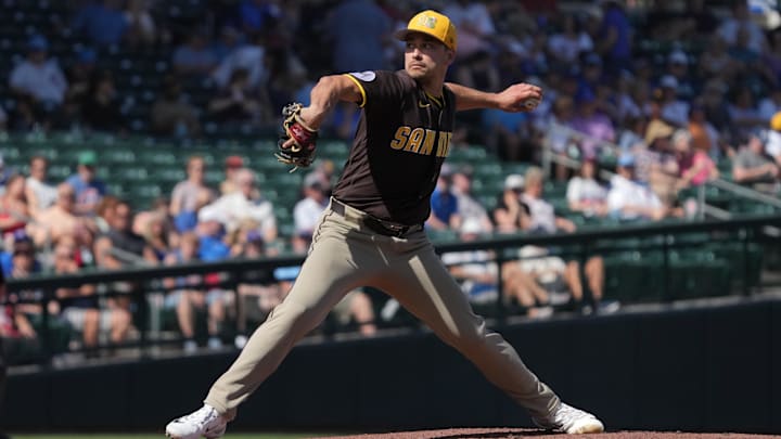San Diego Padres pitcher Marco Gonzales (32) throws against the Chicago Cubs in the first inning at Sloan Park. 
