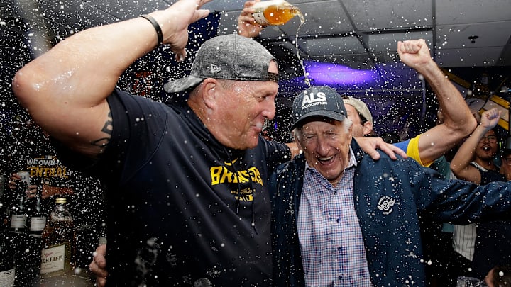 Philadelphia Phillies v Milwaukee Brewers