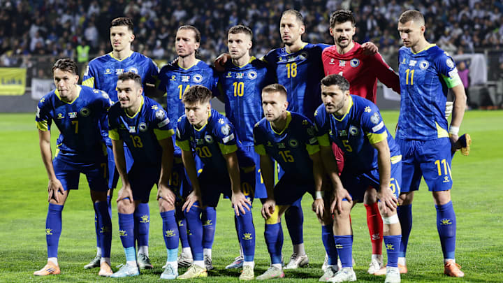 Capitaneada por Edin Dzeko, a Bósnia venceu a Itália para ficar com a última vaga europeia na Copa do Mundo