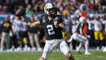Vanderbilt QB Pavia's Height Raises NFL Draft Concerns