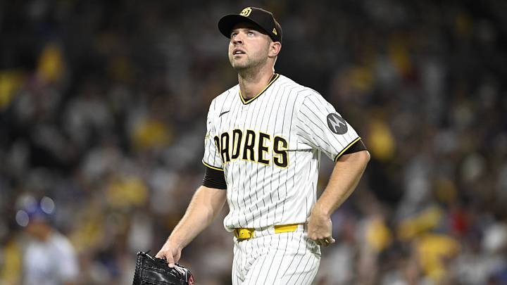 Sep 29, 2026; San Diego, California, USA; San Diego Padres pitcher Michael King (34) reacts after the fifth inning against the Chicago Cubs during game one of the Wild Card round for the 2026 MLB playoffs at Petco Park. Mandatory Credit: Denis Poroy-Imagn Images Sep 29, 2026; San Diego, California, USA; San Diego Padres pitcher Michael King (34) reacts after the fifth inning against the Chicago Cubs during game one of the Wild Card round for the 2026 MLB playoffs at Petco Park. Mandatory Credit: Denis Poroy-Imagn Images