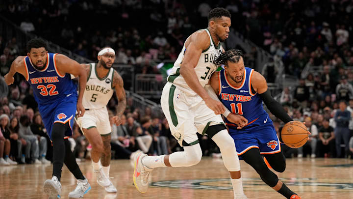 New York Knicks v Milwaukee Bucks