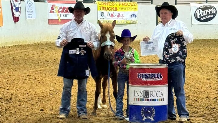 Pony Race Champions: Raelinn Echeverri and Teblow 