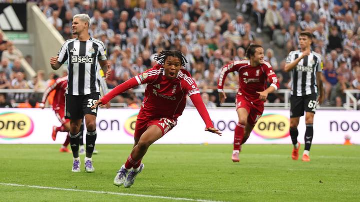 Newcastle United v Liverpool - Premier League