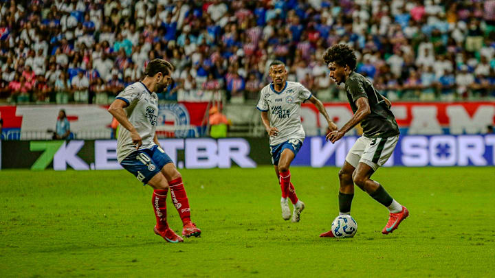 Corinthians e Bahia se enfrentam pela rodada 20 do Brasileirão