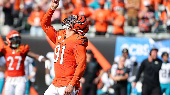 Sep 14, 2025; Cincinnati, Ohio, USA;  Cincinnati Bengals defensive end Trey Hendrickson (91) celebrates his sack during the fourth quarter against the Jacksonville Jaguars at Paycor Stadium. Mandatory Credit: Joseph Maiorana-Imagn Images