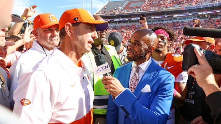 Virginia v Clemson