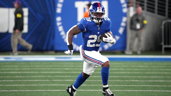 New York Giants running back Tyrone Tracy Jr. (29) runs against the Kansas City Chiefs in the first quarter at MetLife Stadium. New York Giants running back Tyrone Tracy Jr. (29) runs against the Kansas City Chiefs in the first quarter at MetLife Stadium.