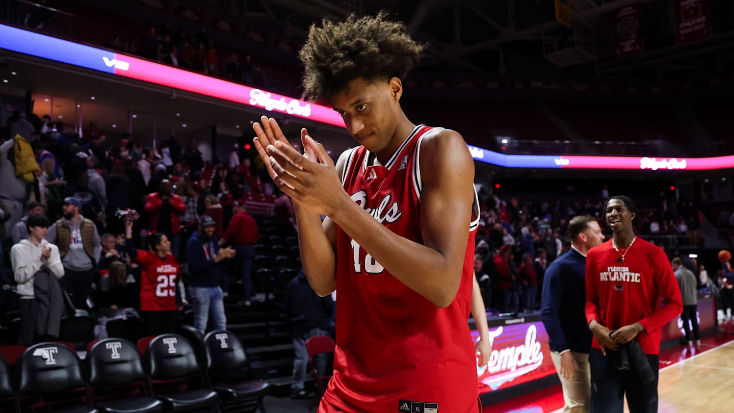 Louisville basketball loses No. 1 transfer portal target to the Cincinnati Bearcats