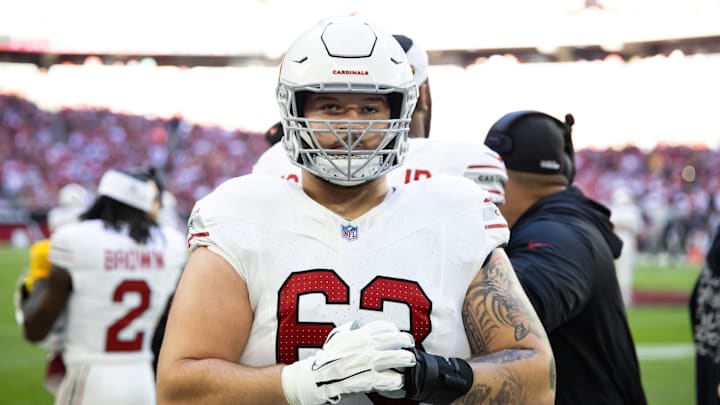 Dec 17, 2023; Glendale, Arizona, USA; Arizona Cardinals offensive lineman Trystan Colon-Castillo (63) against the San Francisco 49ers at State Farm Stadium. Mandatory Credit: Mark J. Rebilas-USA TODAY Sports Dec 17, 2023; Glendale, Arizona, USA; Arizona Cardinals offensive lineman Trystan Colon-Castillo (63) against the San Francisco 49ers at State Farm Stadium. Mandatory Credit: Mark J. Rebilas-USA TODAY Sports