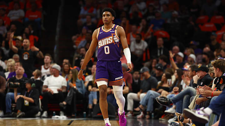 Oct 26, 2024; Phoenix, Arizona, USA; Phoenix Suns forward Ryan Dunn (0) against the Dallas Mavericks in the home opener at Footprint Center. Mandatory Credit: Mark J. Rebilas-Imagn Images