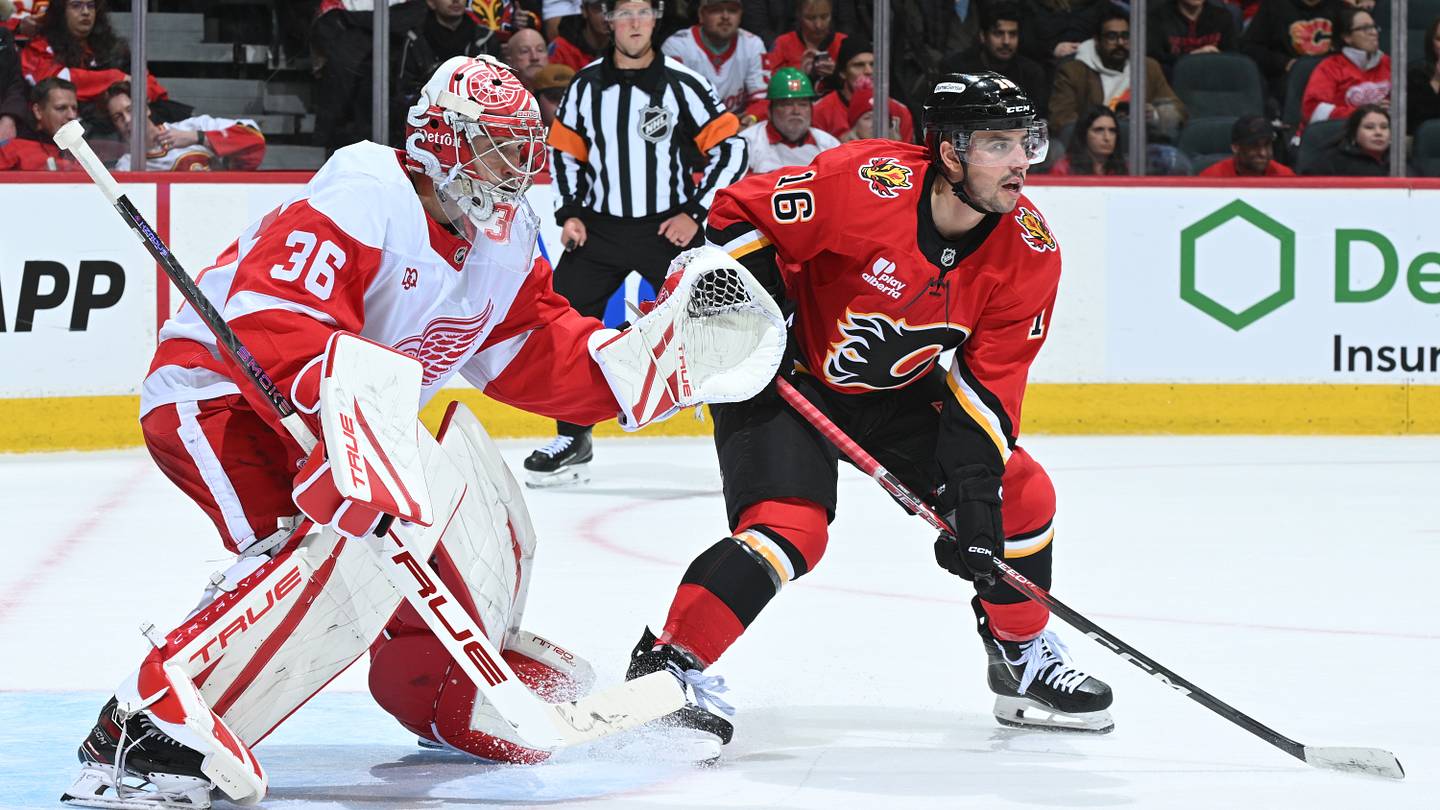 Calgary Flames Open Extension Talks With Top Pending Free Agent