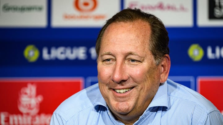 John Textor pourrait conclure une vente inattendue. John Textor pourrait conclure une vente inattendue.