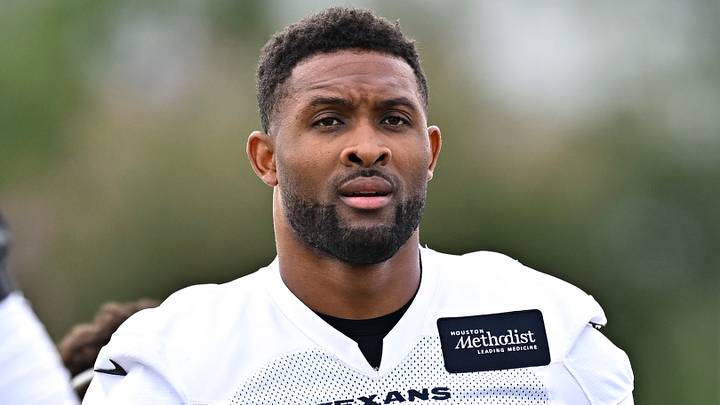 Jun 9, 2026; Houston, Texas, USA; Houston Texans defensive end Danielle Hunter arrives for the team’s minicamp at Houston Methodist Training Center. Mandatory Credit: Maria Lysaker-Imagn Images Jun 9, 2026; Houston, Texas, USA; Houston Texans defensive end Danielle Hunter arrives for the team’s minicamp at Houston Methodist Training Center. Mandatory Credit: Maria Lysaker-Imagn Images