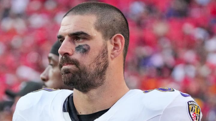Sep 28, 2025; Kansas City, Missouri, USA; Baltimore Ravens tight end Mark Andrews (89) on the sidelines against the Baltimore Ravens during the game at GEHA Field at Arrowhead Stadium. Mandatory Credit: Denny Medley-Imagn Images
