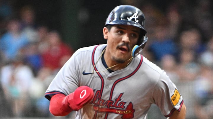 Alvarez successfully jumped in and helped the Braves win Alvarez successfully jumped in and helped the Braves win