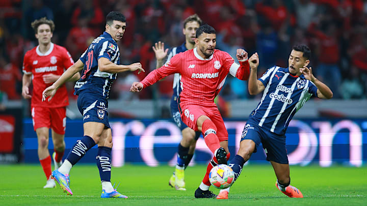 Alexis Vega encara al 'Corcho' Rodríguez y Ricardo Chávez en el Clausura 2025