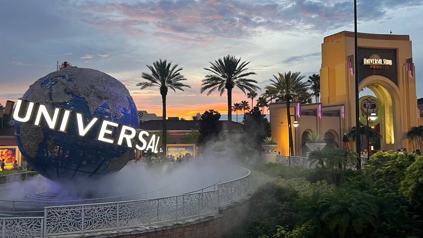 Universal Studios Unveils 476-Acre Theme Park in Bedford