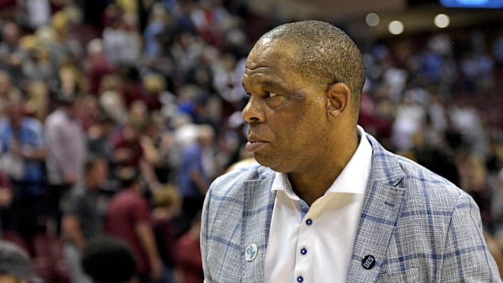 UNC basketball head coach Hubert Davis