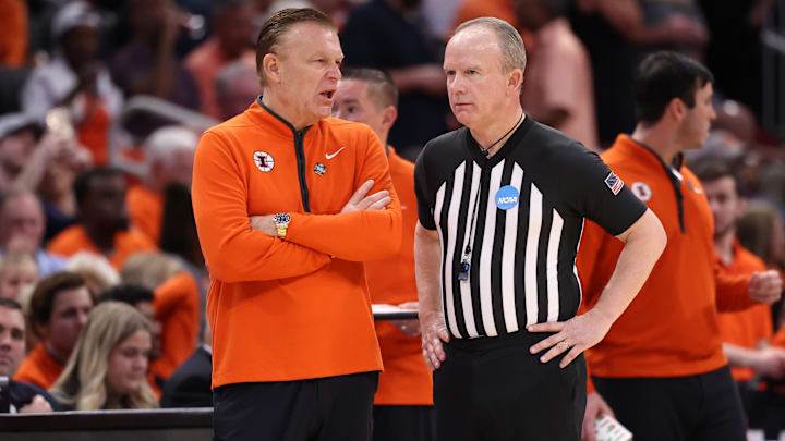 Illinois Fighting Illini head coach Brad Underwood Illinois Fighting Illini head coach Brad Underwood