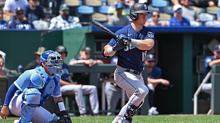 Seattle Mariners left fielder Cade Marlowe singles during a game against the Kansas City Royals on Aug. 17, 2023, at Kauffman Stadium.