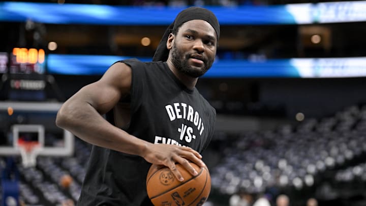 Mar 21, 2025; Dallas, Texas, USA; Detroit Pistons center Isaiah Stewart (28) warms up before the game between the Dallas Mavericks and the Detroit Pistons at the American Airlines Center. Mandatory Credit: Jerome Miron-Imagn Images